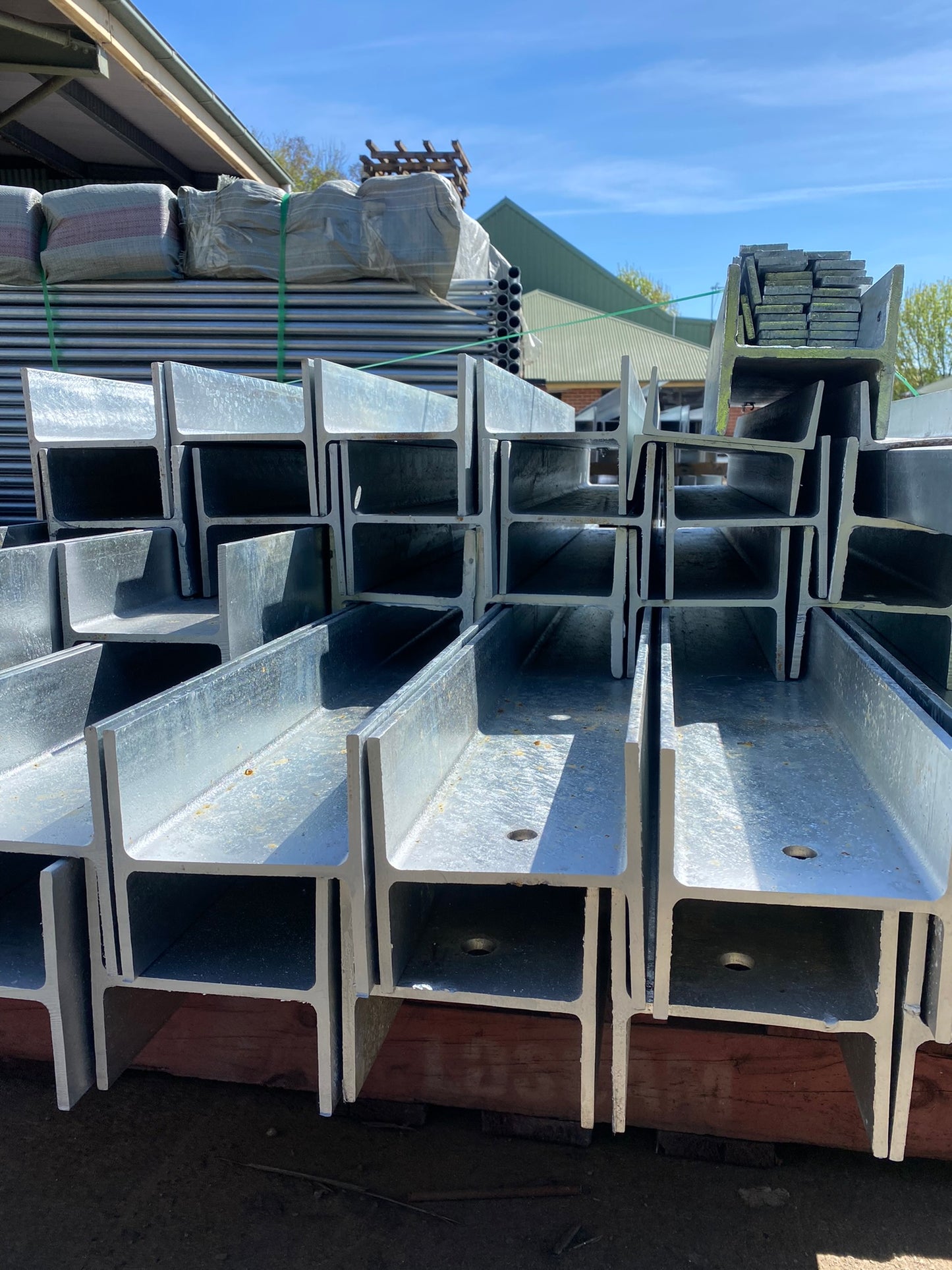 Galvanised Steel Corner Post 90 Degree for Retaining Wall, 100 UC