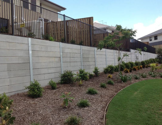 advantages of retaining wall