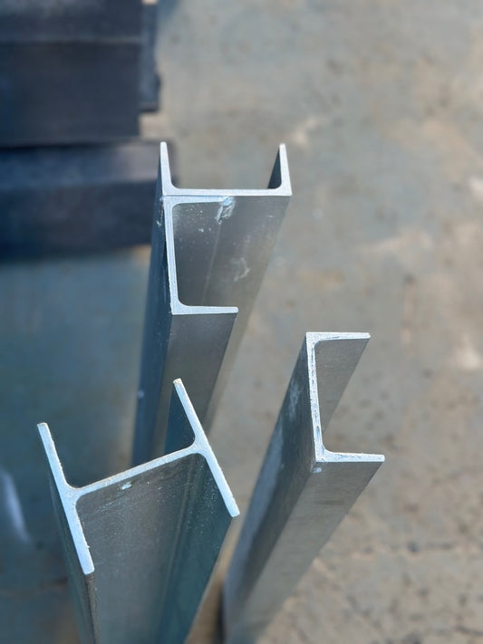 Hot Dipped Galvanized Steel Post for Retaining Walls (H Post, C Post, Corner Post)