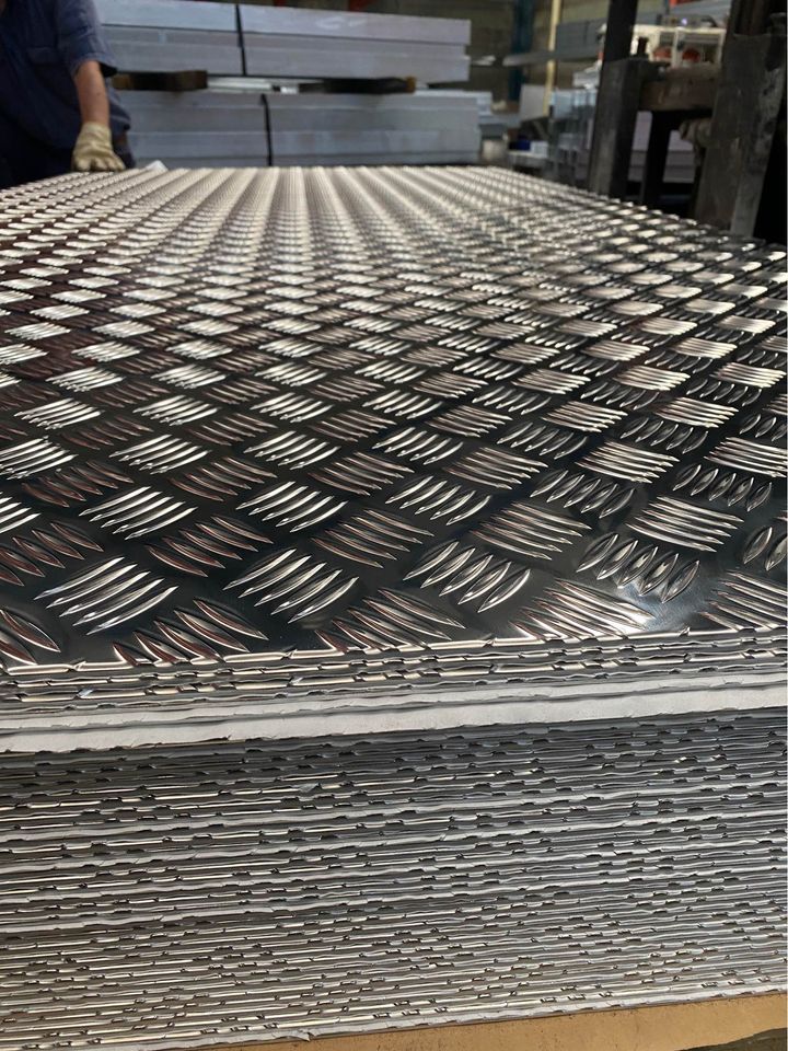 1.6mm aluminium checker plate